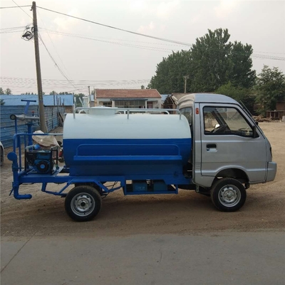 節(jié)能環(huán)保電動(dòng)四輪霧炮噴霧灑水車(chē) 多利卡引領(lǐng)小型工地工廠高效抑塵新方案